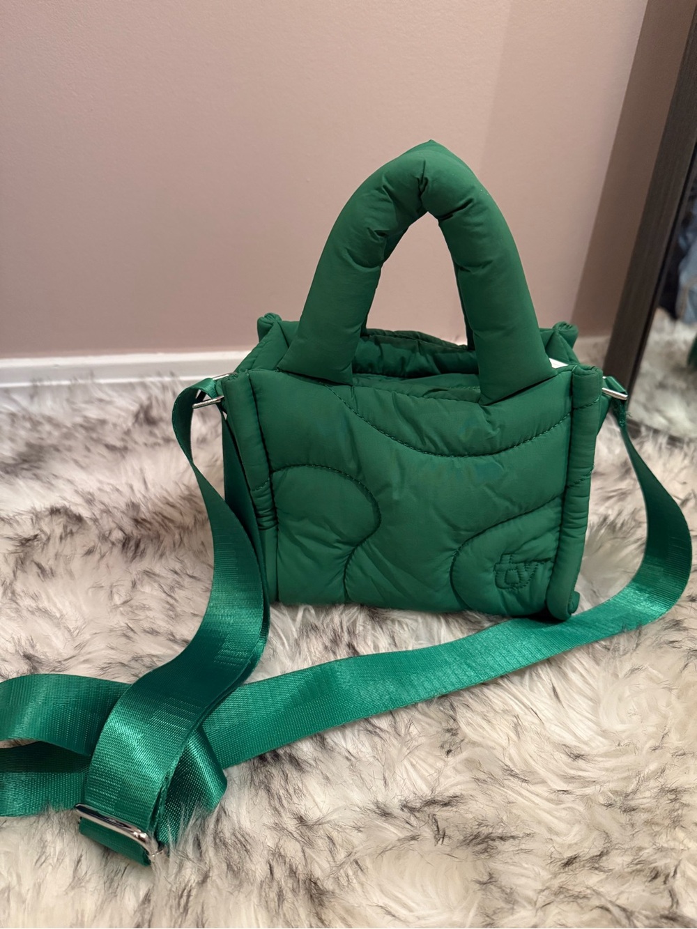 Green Quilted Puffer Crossbody Bag with Detachable Strap